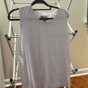 Mi Elegant White Tank Top with Embellishments